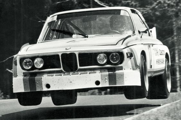 Racing-BMW-3.0-CSL